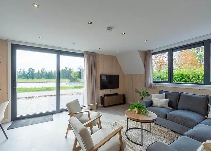 Semesterbostad Seaside With Garden