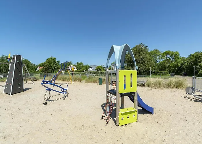 Semesterbostad Seaside With Garden Groote Keeten