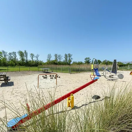 Seaside With Garden *