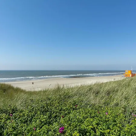 Seaside With Garden *